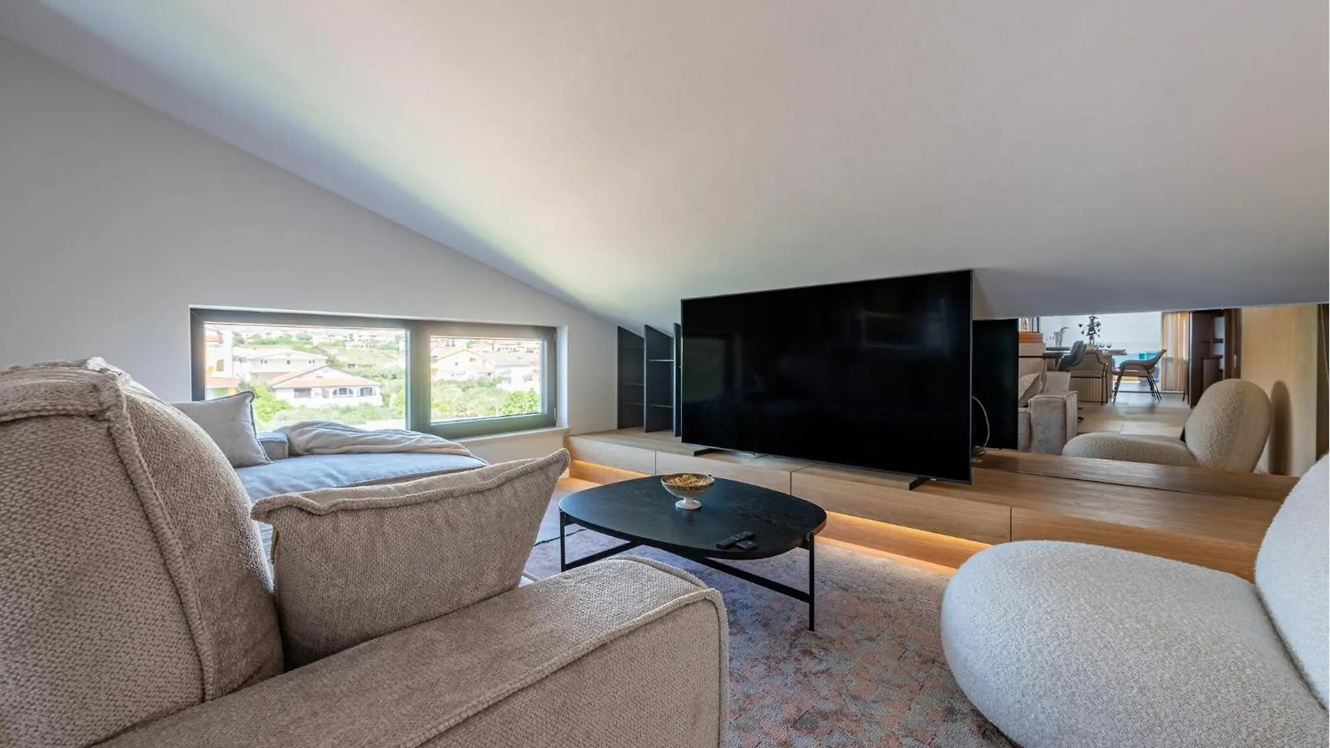 Amazing Apartment In Povljana With House Sea View Croatie