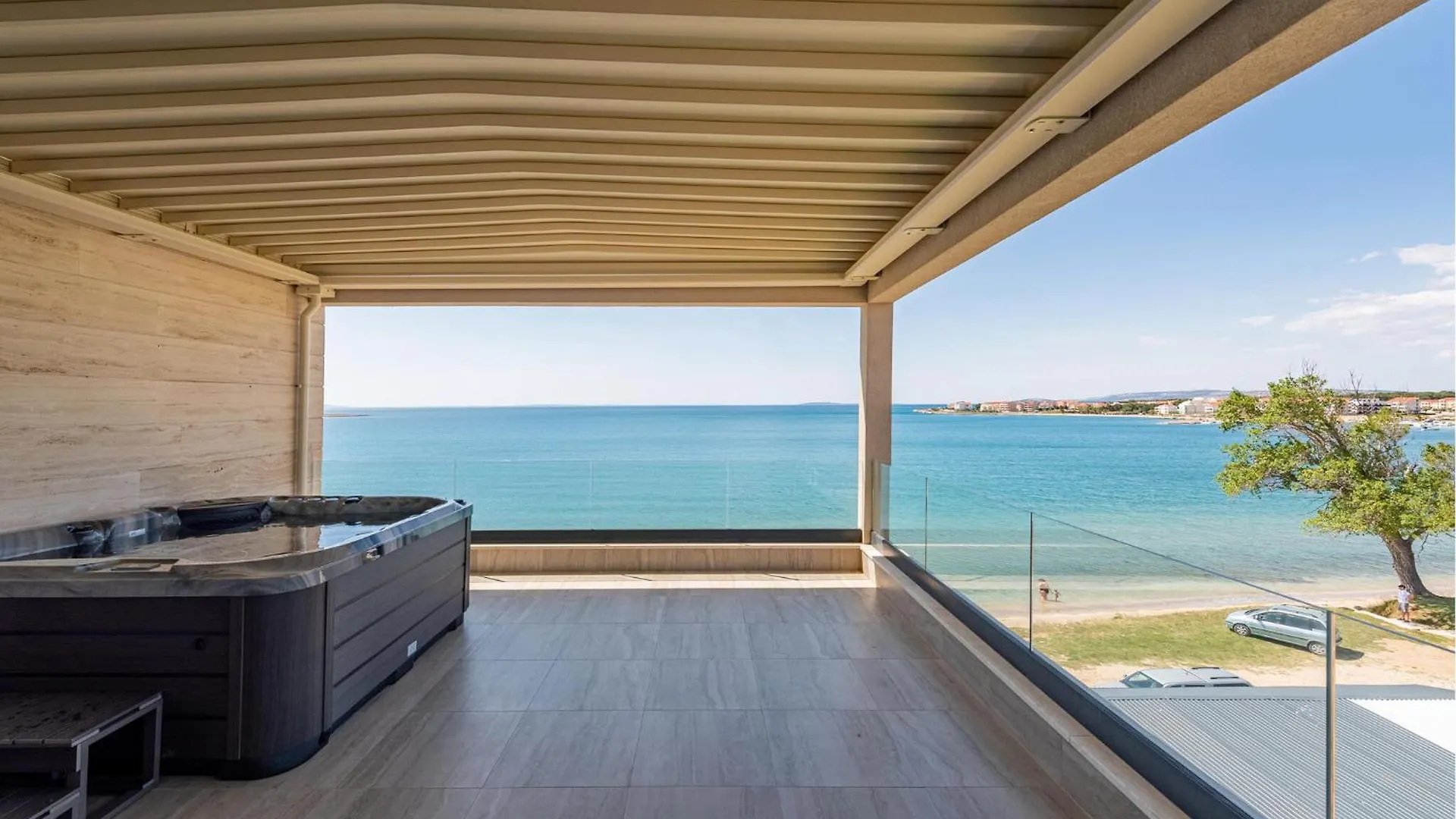 Amazing Apartment In Povljana With House Sea View Croatie