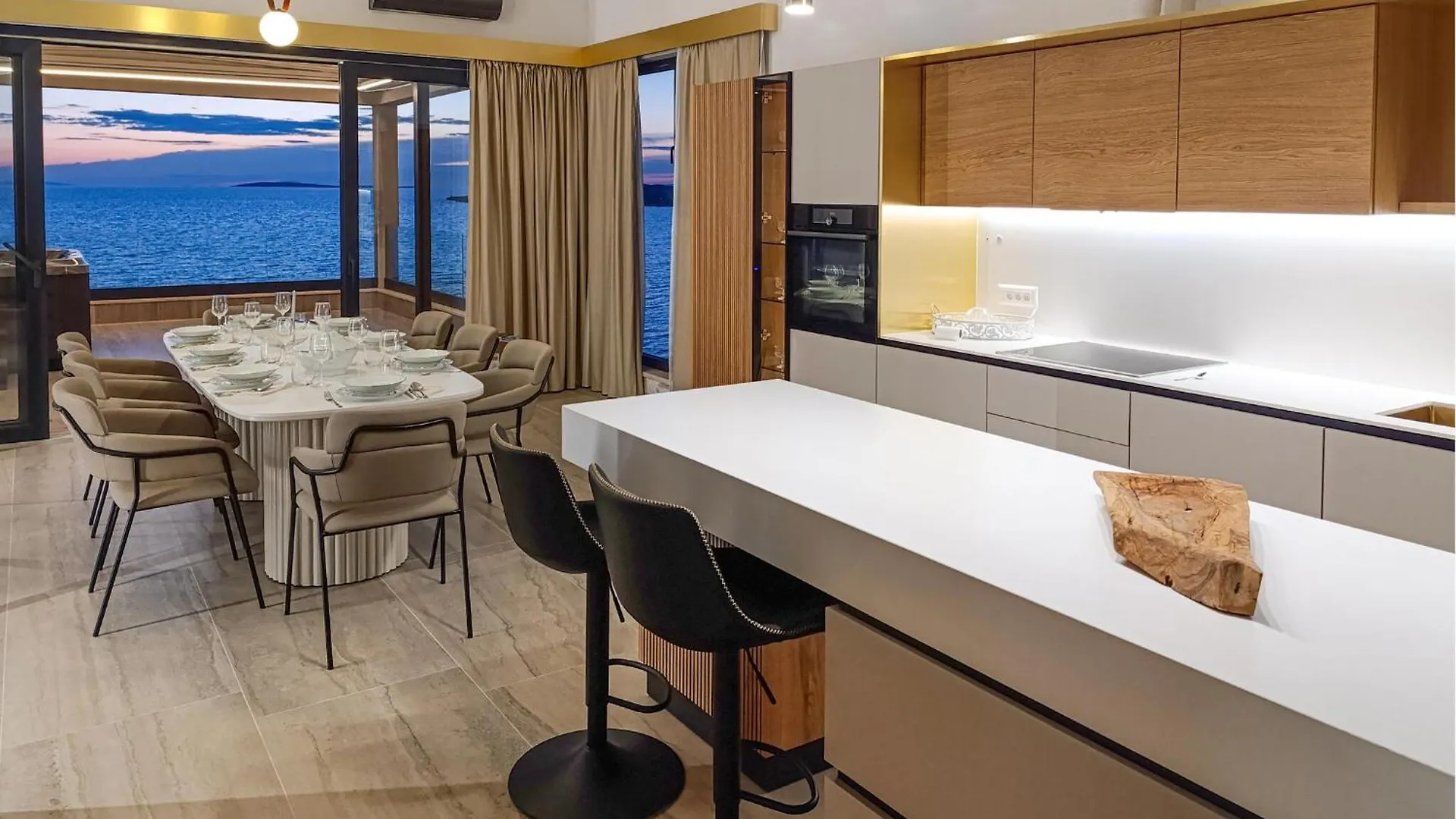 Amazing Apartment In Povljana With House Sea View Croatie