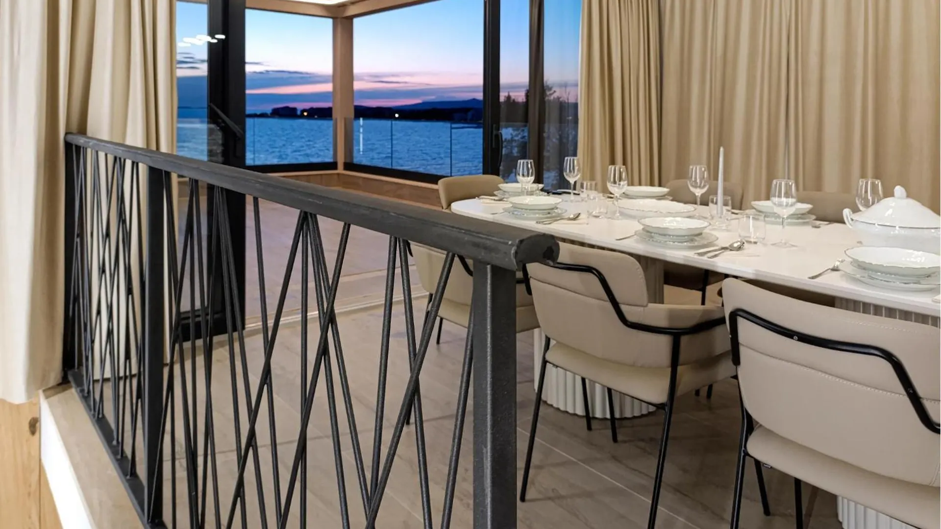 Amazing Apartment In Povljana With House Sea View