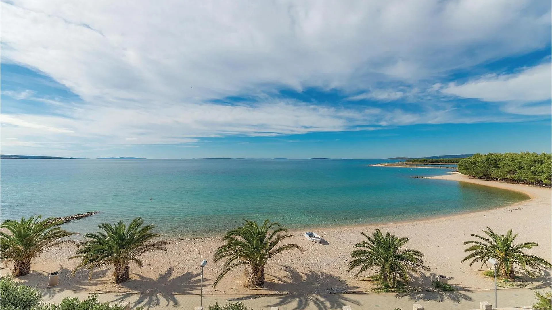 Amazing Apartment In Povljana With House Sea View